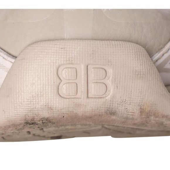 Balenciaga Track.2 Sneakers in Beige Polyurethane - Picture 10 of 12